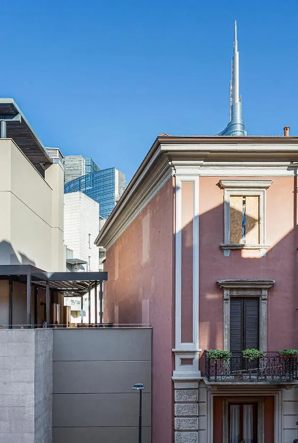 Comfy Apartment In Corso Como Milan